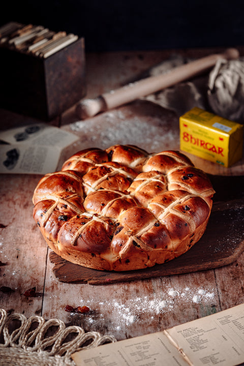 Hot Cross Buns Tear & Share