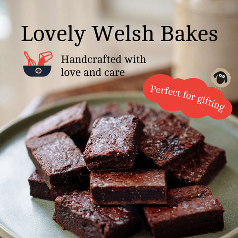 Chocolate Hamper Gift Box – 12 Belgian Chocolate Brownies & 5 Welsh Hot Chocolate Sachets