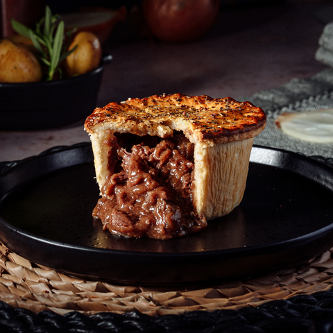 Steak and KidNeath Pie - Steak and Kidney Pies 6 Pack – Deep-Filled Pies with Flaky Pastry and Premium Steak & Kidney Filling