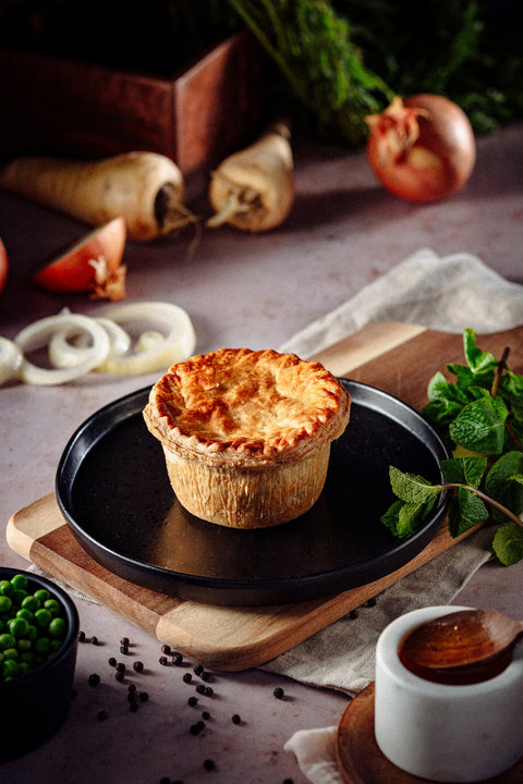 Bee's Knees: Lamb, Honey & Mint Pie (265g)