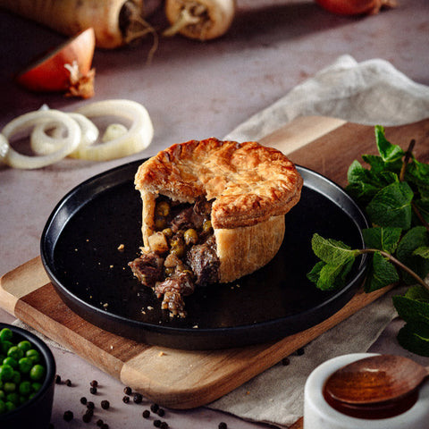 Bee's Knees: Lamb, Honey & Mint Pie (265g)