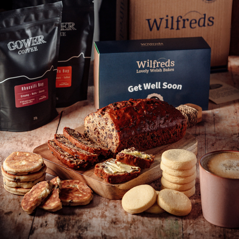 Welsh Coffee Gift Set – Luxury Hamper with Gower Coffee, Bara Brith Loaf, Welsh Cakes & Shortbread