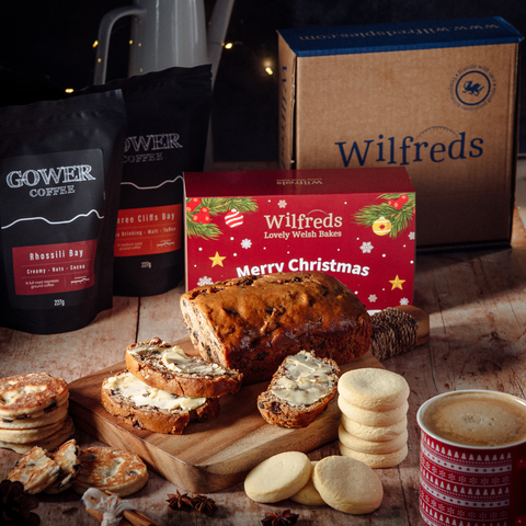 Welsh Coffee Gift Set – Luxury Hamper with Gower Coffee, Bara Brith Loaf, Welsh Cakes & Shortbread