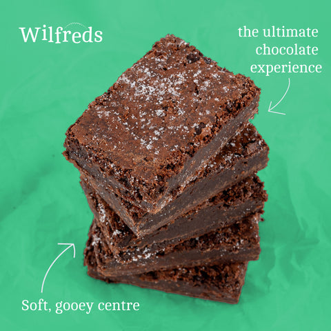 Chocolate Hamper Gift Box – 12 Belgian Chocolate Brownies & 5 Welsh Hot Chocolate Sachets