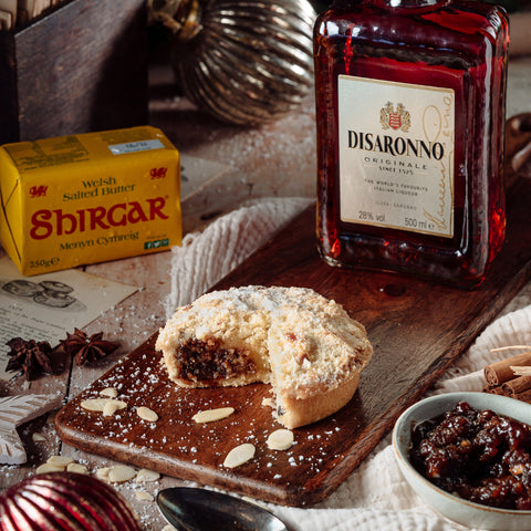 Luxury Amaretto Almond Crumble Mince Pies