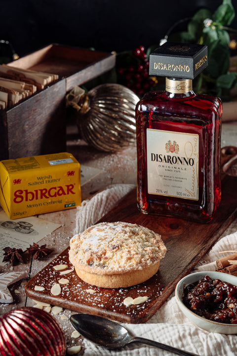 Luxury Amaretto Almond Crumble Mince Pies